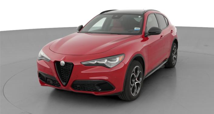 Thumbnail: 2024 Alfa Romeo Stelvio - 1