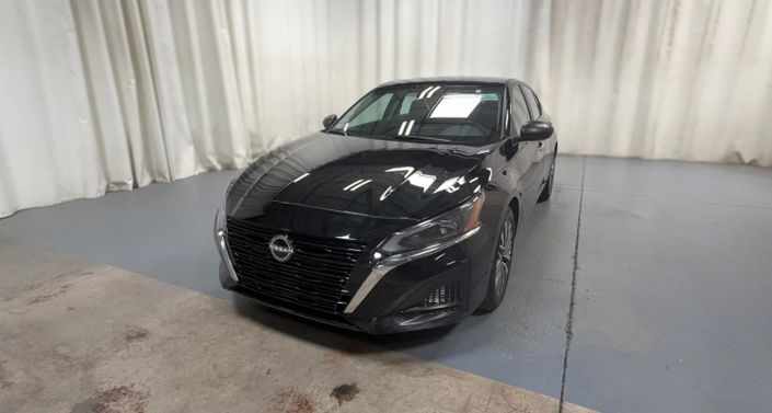 Thumbnail: 2025 Nissan Altima - 1
