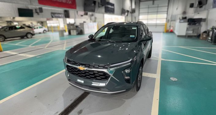 Thumbnail: 2025 Chevrolet Trax - 1