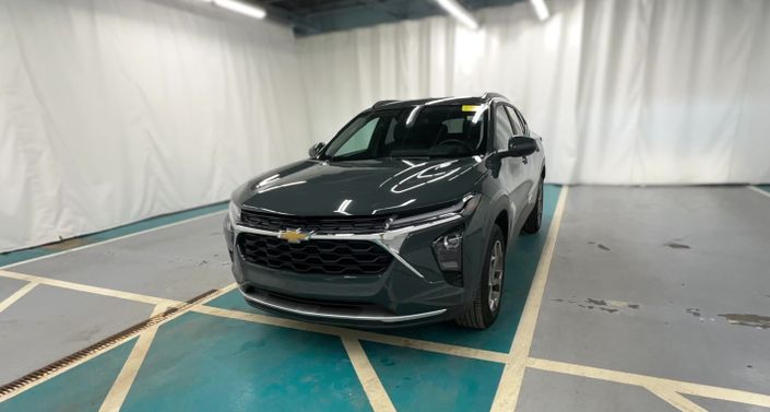 Thumbnail: 2025 Chevrolet Trax - 1