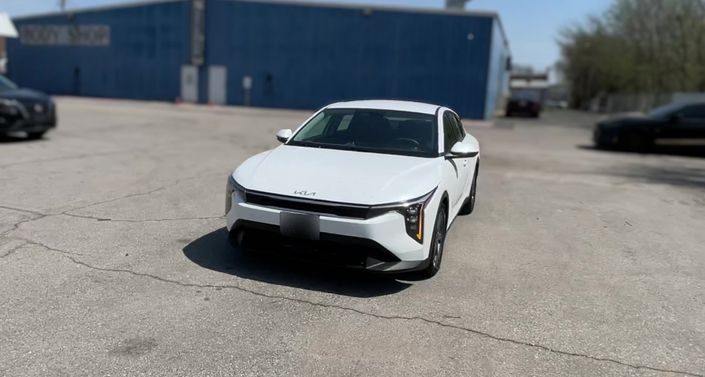 Thumbnail: 2025 Kia K4 - 1