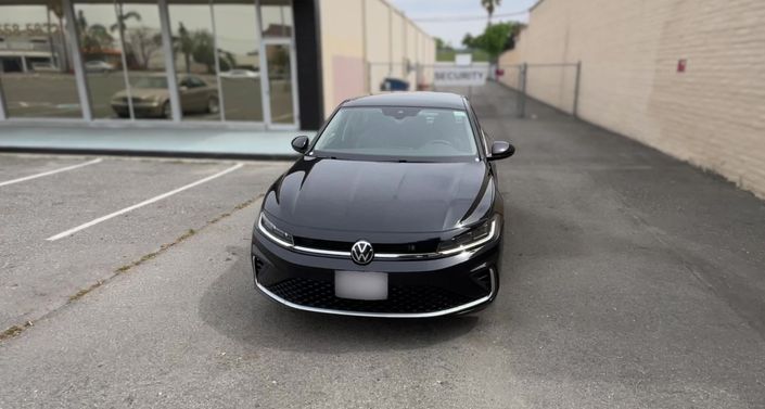 Thumbnail: 2025 Volkswagen Jetta - 1