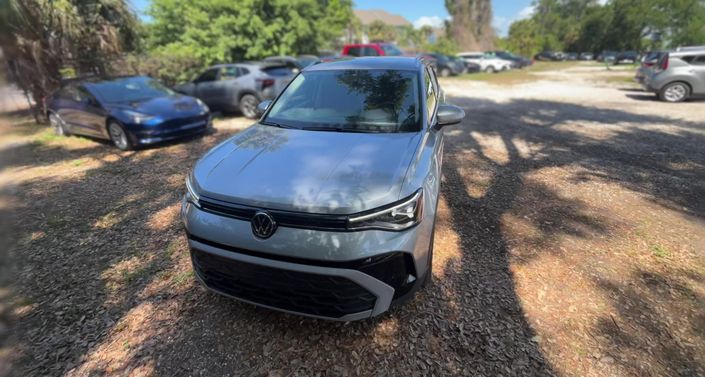 Thumbnail: 2025 Volkswagen Taos - 1