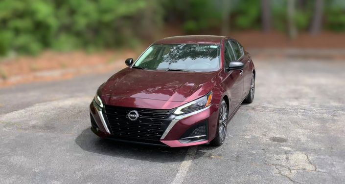 Thumbnail: 2025 Nissan Altima - 1