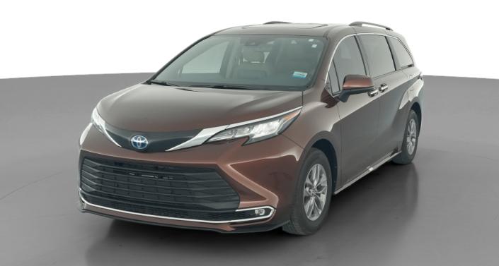 Thumbnail: 2023 Toyota Sienna - 1