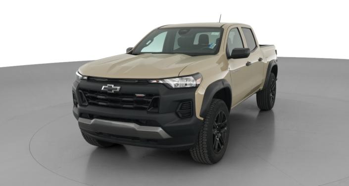 Thumbnail: 2023 Chevrolet Colorado - 1