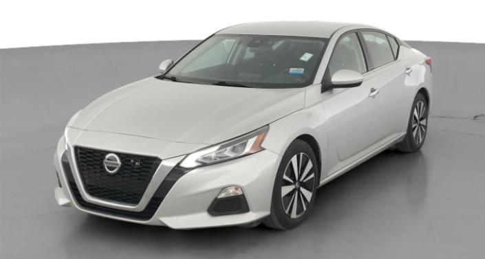 Thumbnail: 2022 Nissan Altima - 1