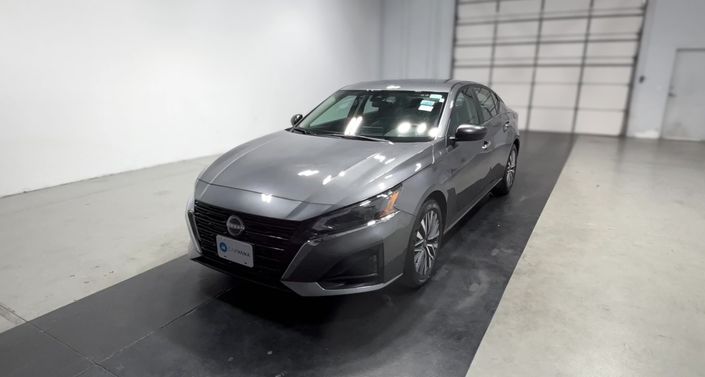 Thumbnail: 2025 Nissan Altima - 1