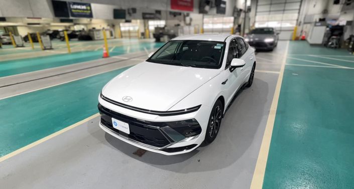 Thumbnail: 2025 Hyundai Sonata - 1