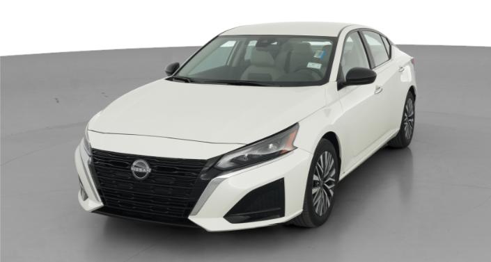 Thumbnail: 2025 Nissan Altima - 1