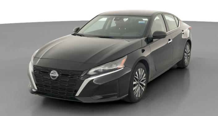 Thumbnail: 2025 Nissan Altima - 1