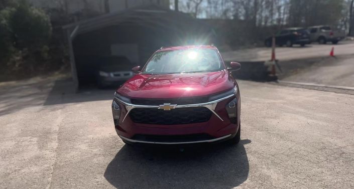 Thumbnail: 2025 Chevrolet Trax - 1