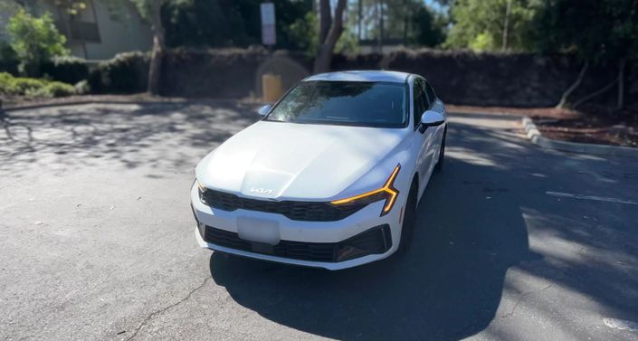 Thumbnail: 2025 Kia K5 - 1