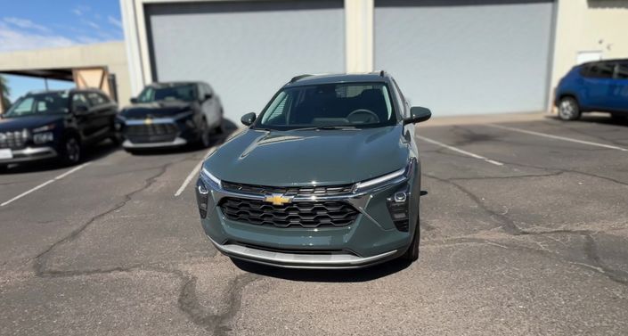 Thumbnail: 2025 Chevrolet Trax - 1