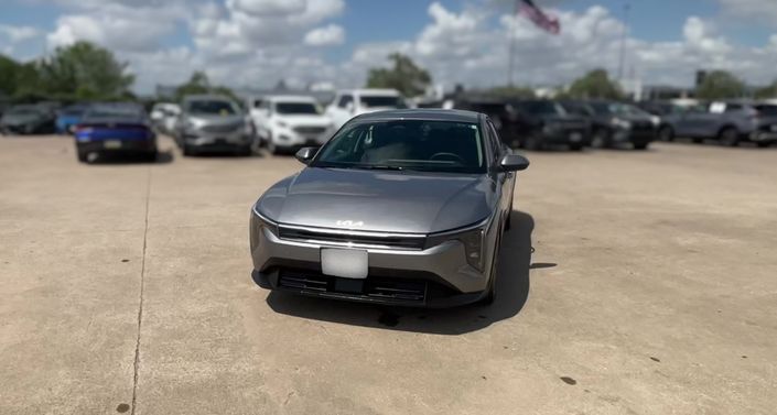 Thumbnail: 2025 Kia K4 - 1