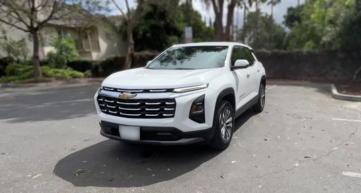 Thumbnail: 2025 Chevrolet Equinox - 1