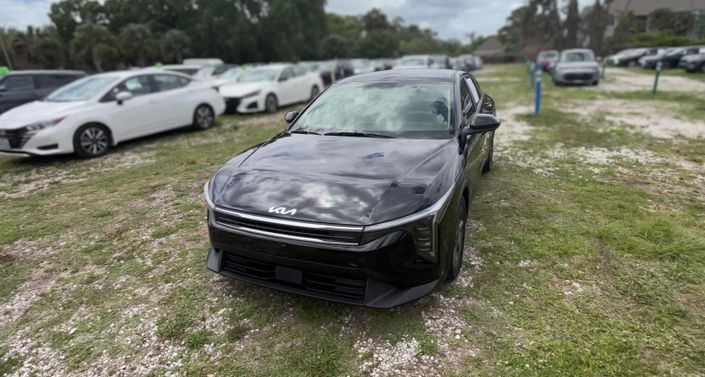Thumbnail: 2025 Kia K4 - 1