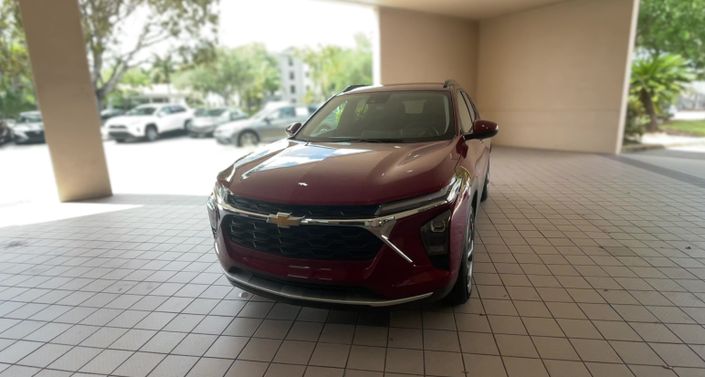 Thumbnail: 2025 Chevrolet Trax - 1