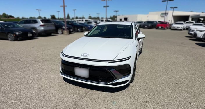 Thumbnail: 2025 Hyundai Sonata - 1