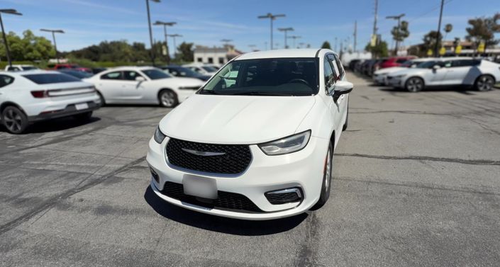 Thumbnail: 2023 Chrysler Pacifica - 1