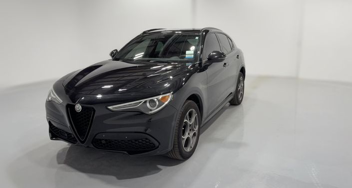 Thumbnail: 2022 Alfa Romeo Stelvio - 1