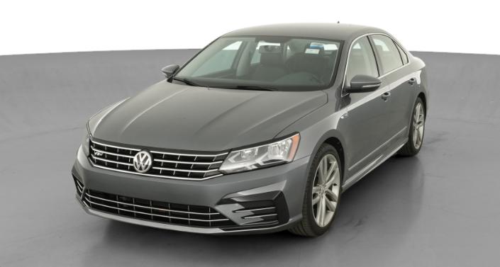 Thumbnail: 2017 Volkswagen Passat - 1