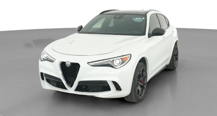 Thumbnail: 2020 Alfa Romeo Stelvio - 1