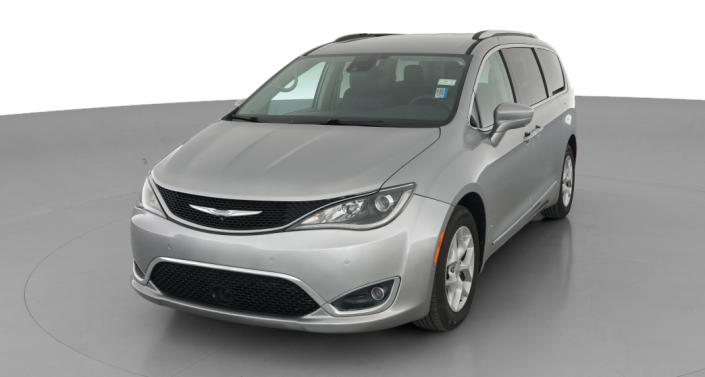Thumbnail: 2017 Chrysler Pacifica - 1
