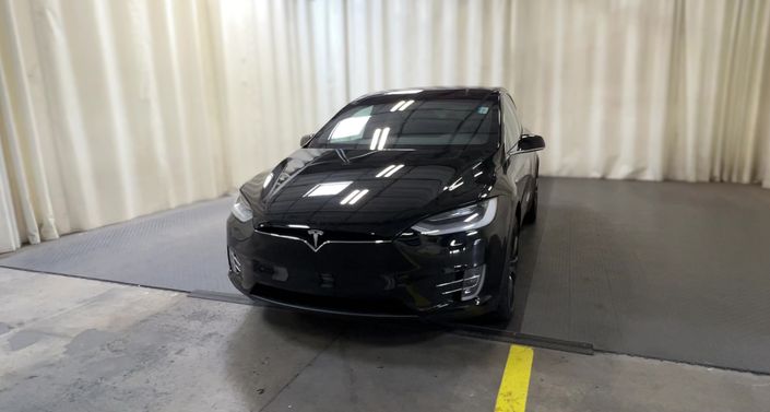 Thumbnail: 2020 Tesla Model X - 1