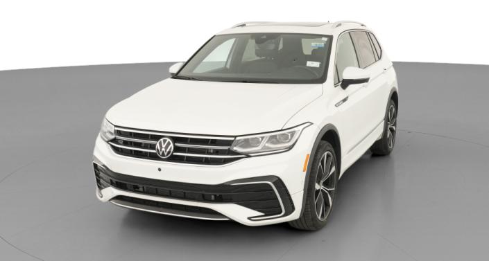 Thumbnail: 2023 Volkswagen Tiguan - 1