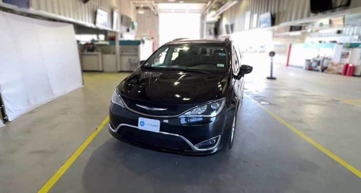 Thumbnail: 2019 Chrysler Pacifica - 1