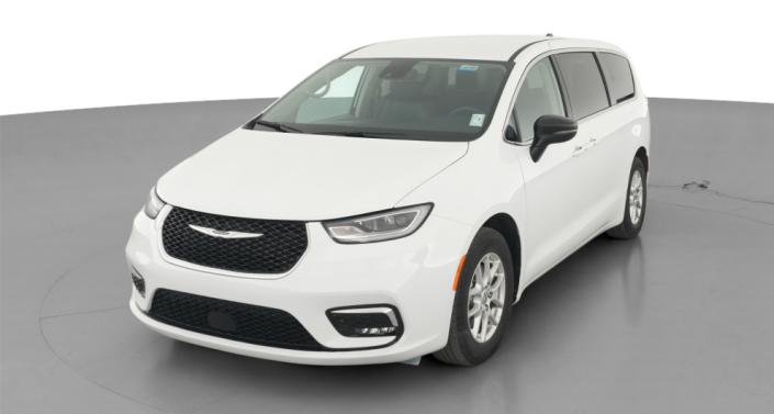 Thumbnail: 2023 Chrysler Pacifica - 1