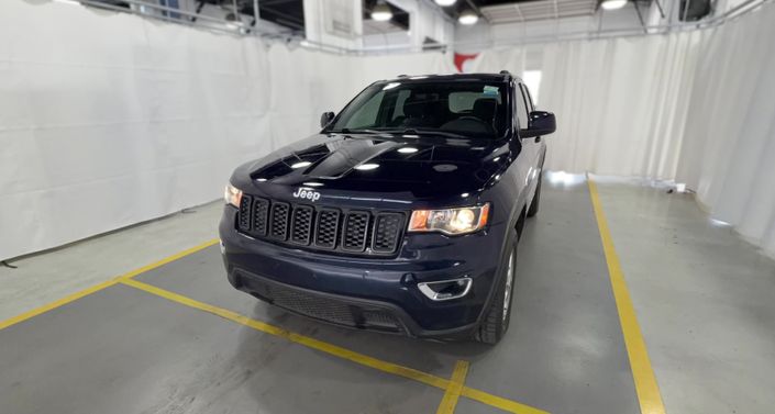 Thumbnail: 2017 Jeep Grand Cherokee - 1
