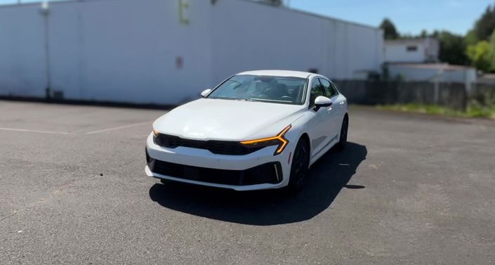 Thumbnail: 2025 Kia K5 - 1