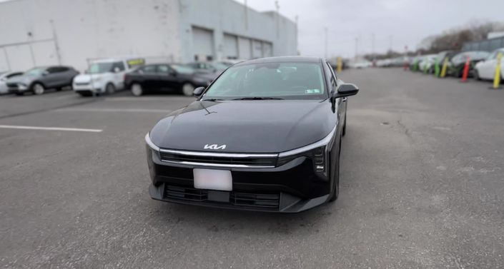 Thumbnail: 2025 Kia K4 - 1