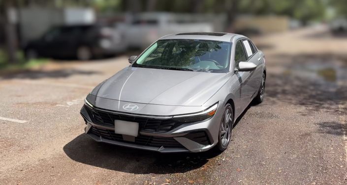 Thumbnail: 2025 Hyundai Elantra - 1