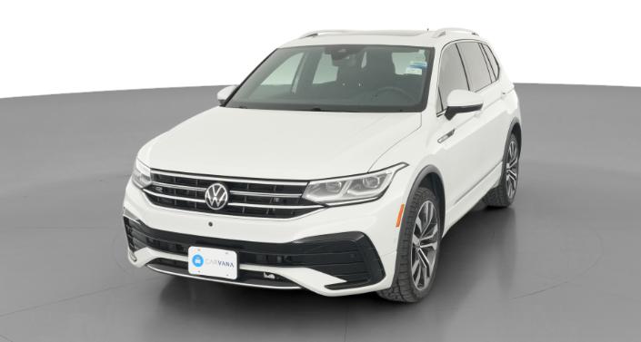 Thumbnail: 2022 Volkswagen Tiguan - 1