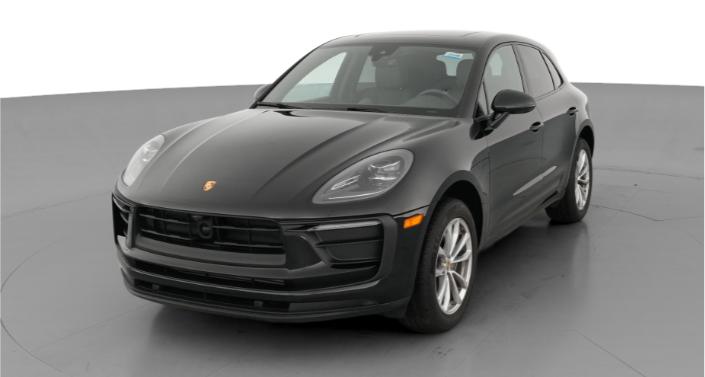 Thumbnail: 2023 Porsche Macan - 1