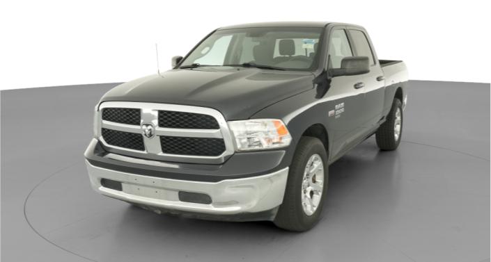 Thumbnail: 2020 RAM 1500 Classic - 1