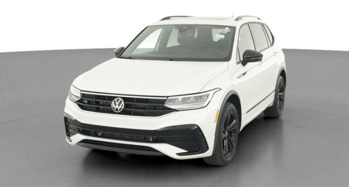Thumbnail: 2023 Volkswagen Tiguan - 1