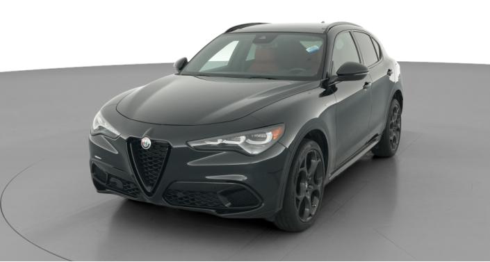 Thumbnail: 2024 Alfa Romeo Stelvio - 1