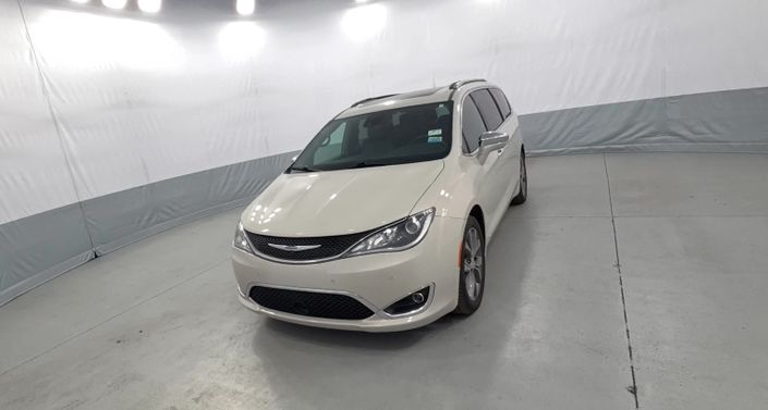 Thumbnail: 2020 Chrysler Pacifica - 1