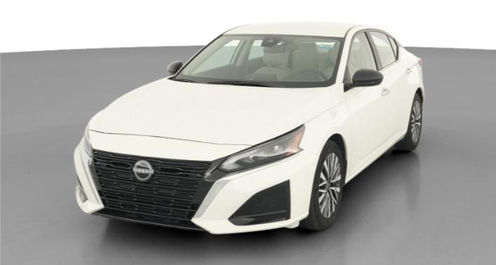 Thumbnail: 2025 Nissan Altima - 1