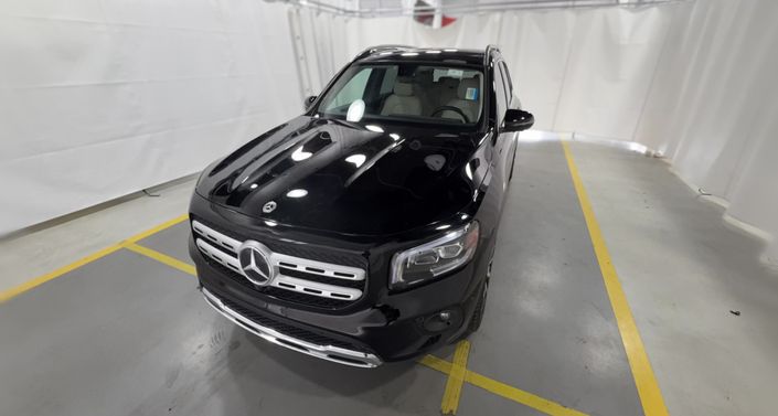 Thumbnail: 2021 Mercedes-Benz GLB - 1