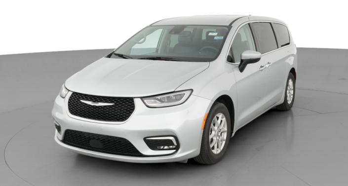 Thumbnail: 2023 Chrysler Pacifica - 1