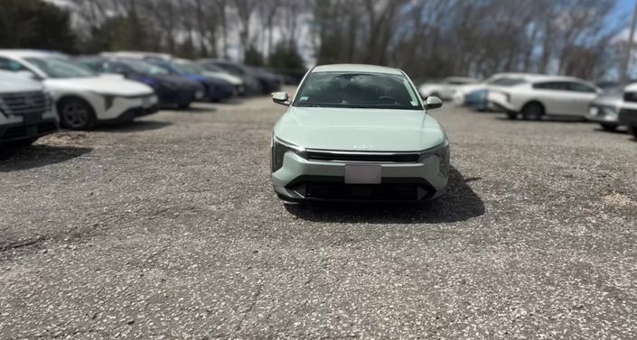 Thumbnail: 2025 Kia K4 - 1