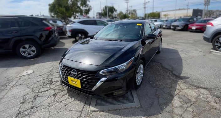 Thumbnail: 2025 Nissan Sentra - 1