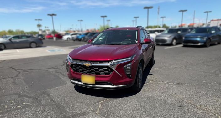 Thumbnail: 2025 Chevrolet Trax - 1