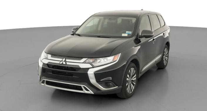 Thumbnail: 2020 Mitsubishi Outlander - 1