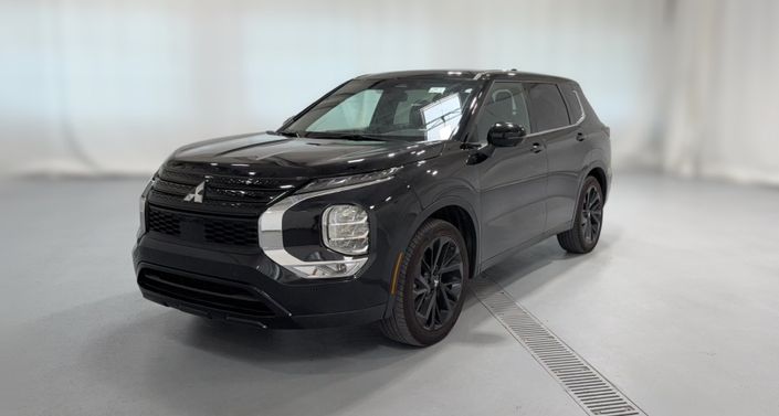 Thumbnail: 2024 Mitsubishi Outlander - 1